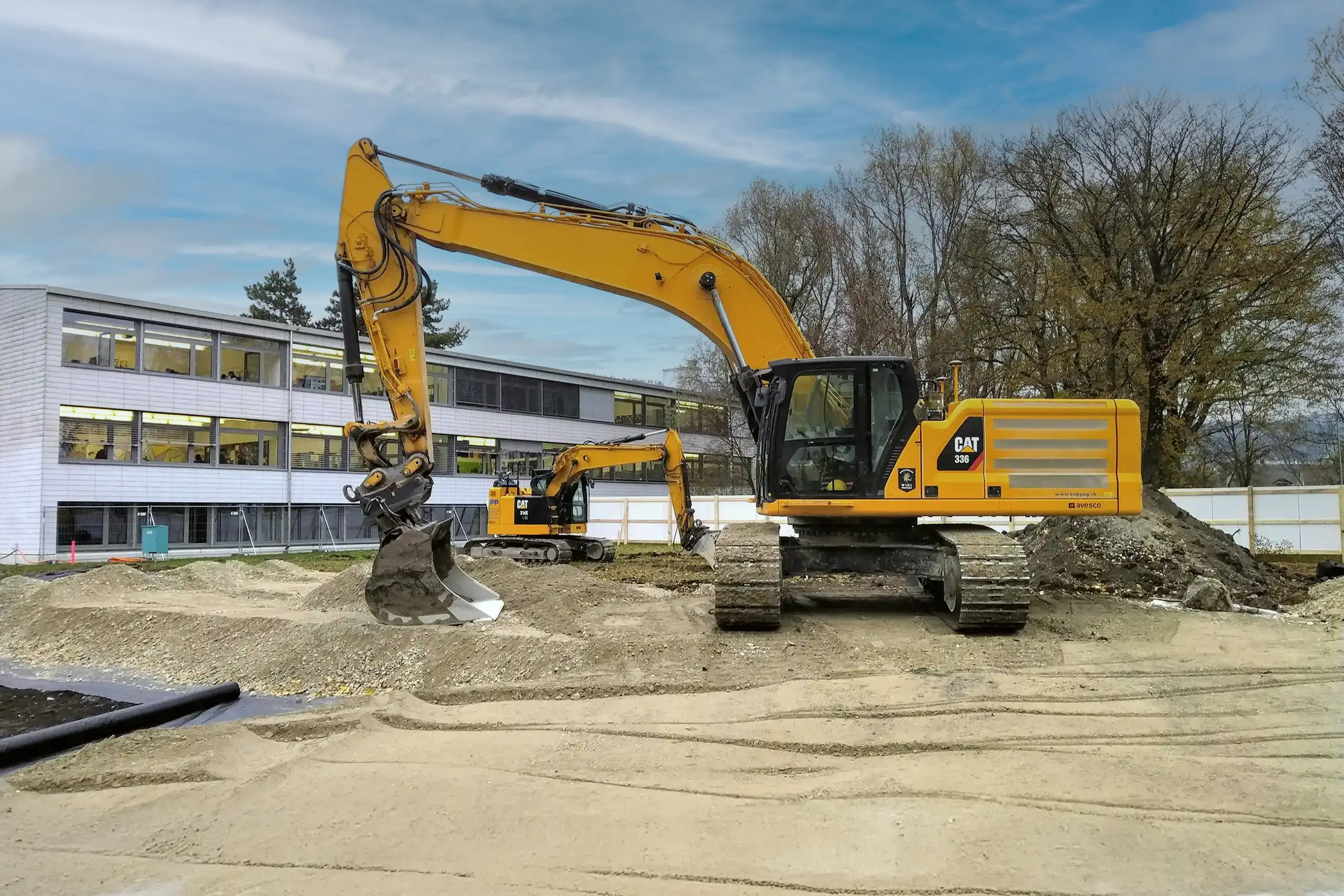 Bagger auf Baustelle